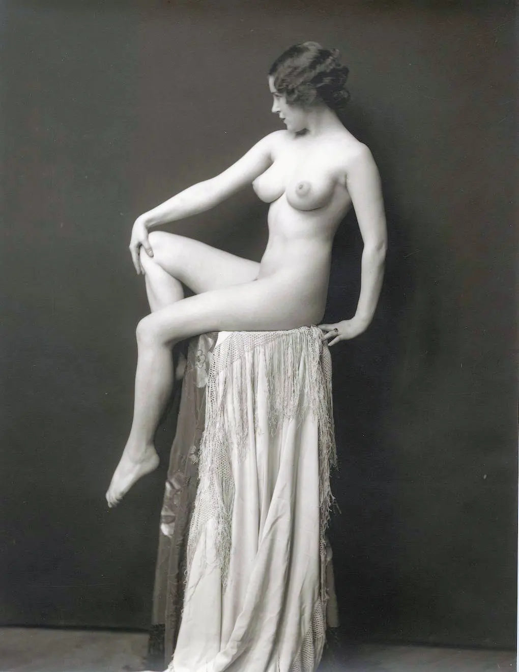 {{ product_title }} Fine Art Print | {{ product_vendor }} Jakero77 Alfred Cheney Johnston - Vintage Nude Girl Ziegfeld Follies (1923) - 17"x22" Print Art Print Jakero77