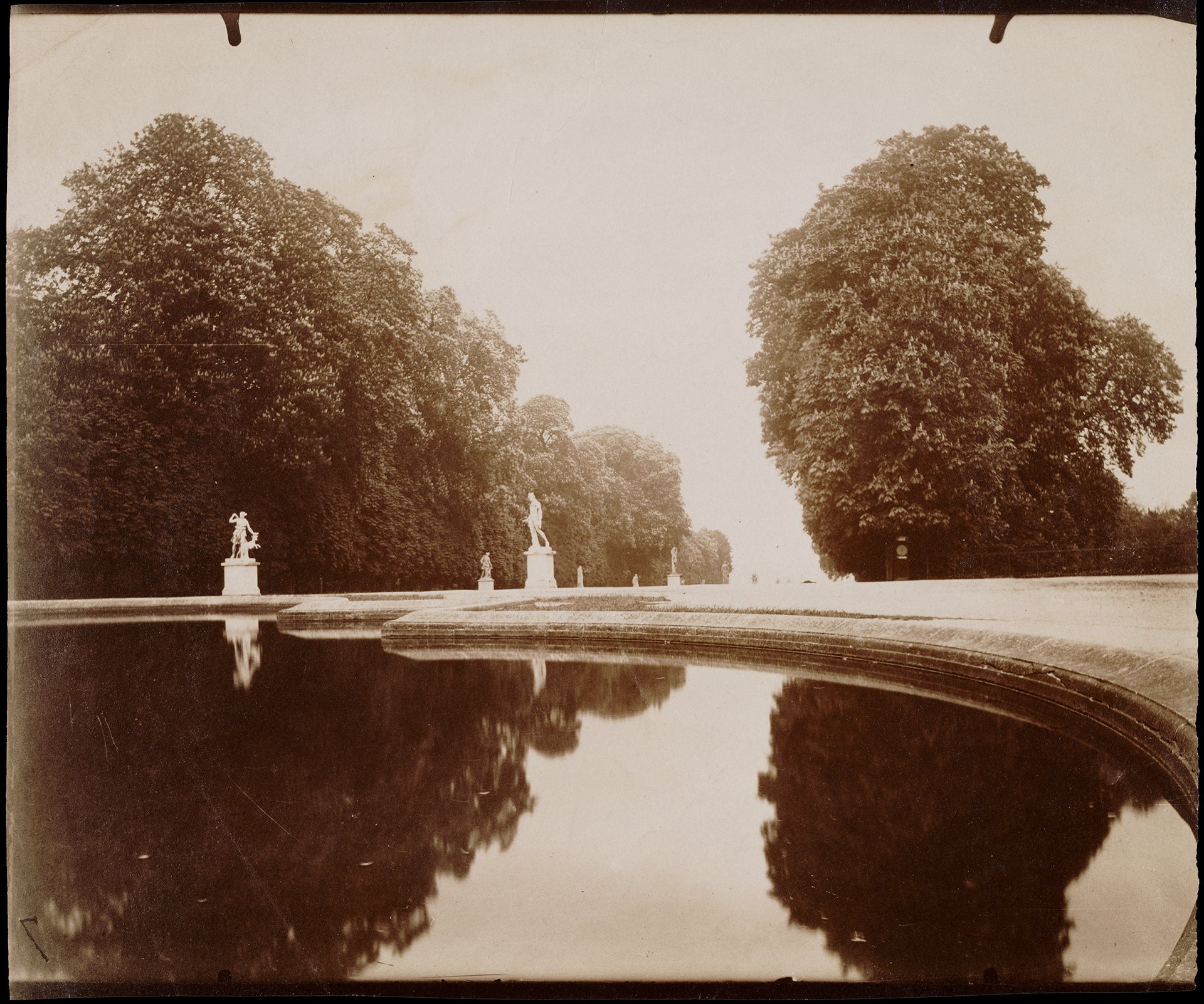 Eugene Atget - Paris Saint Cloud (1920) - 17" x 22" Fine Art Print