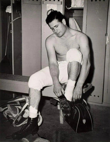 Bruce of LA Vintage Locker Room Athletes Dressing - 17" x 22" Fine Art Print - 1569