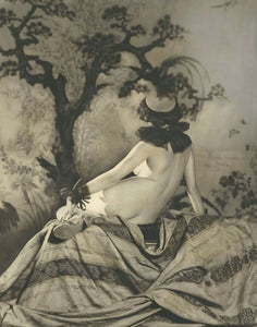 Alfred Cheney Johnston - Nude Female Butt Ziegfeld Follies (1920s) - 17"x22" Fine Art Print