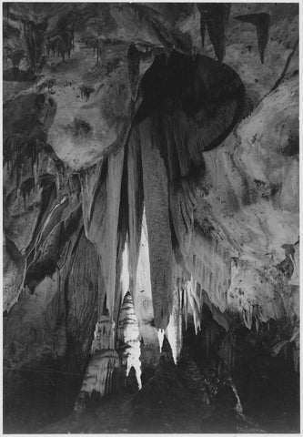 Ansel Adams - Onyx Drapes in Papoose Room Carlsbad Caverns (1941) - 17"x22" Print