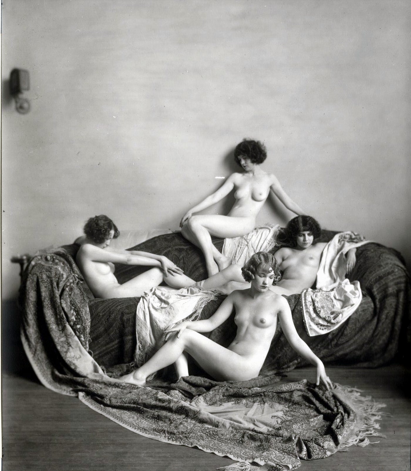 Alfred Cheney Johnston - Group of Nude Girls Ziegfeld (1920) - 17" x 22" Art Print