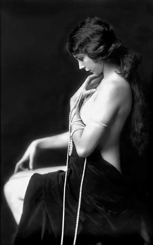 {{ product_title }} Fine Art Print | {{ product_vendor }} Jakero77 Alfred Cheney Johnston - Helen Costello Nude in Pearls Ziegfeld Follies (1920s) - 17" x 22" Fine Art Print Art Print  Jakero77