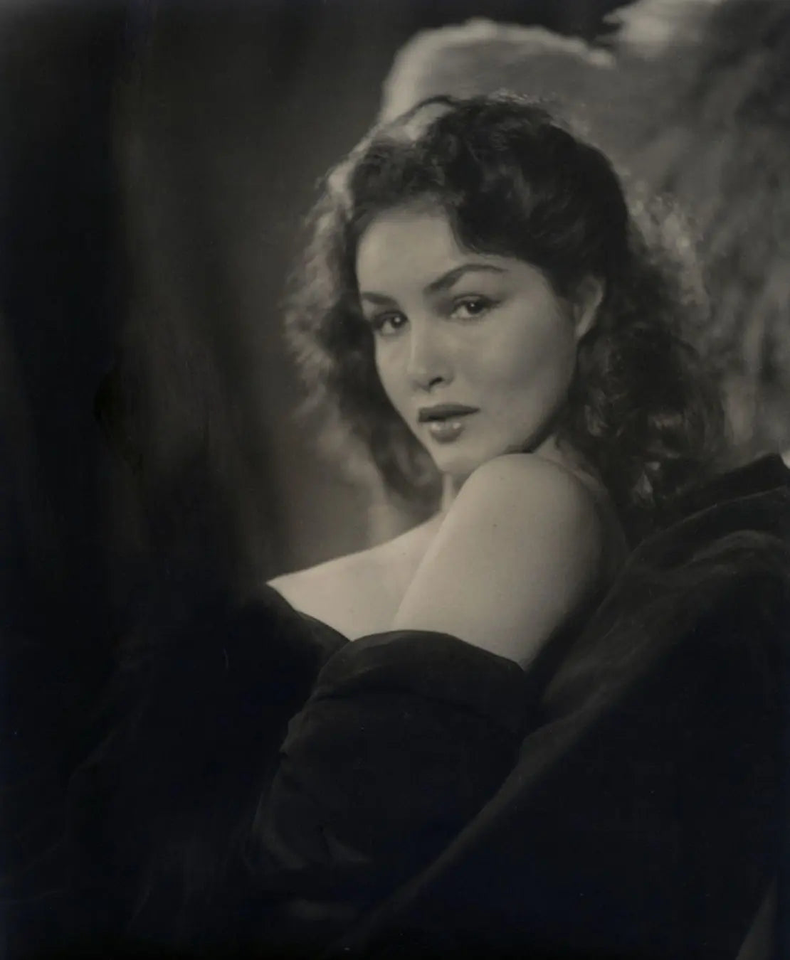{{ product_title }} Fine Art Print | {{ product_vendor }} Jakero77 Alfred Cheney Johnston - Picturesque Female Model (1922) - 17" x 22" Fine Art Print Art Print  Jakero77