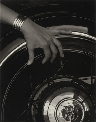 {{ product_title }} Fine Art Print | {{ product_vendor }} Jakero77 Alfred Stieglitz - Georgia O'Keeffe's Hand on V8 Car Wheel (1935) - 17"x22" Print Art Print  Jakero77