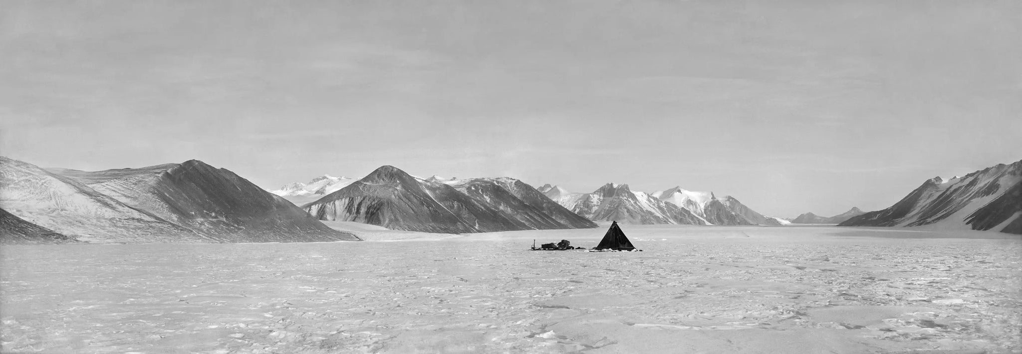 {{ product_title }} Fine Art Print | {{ product_vendor }} Jakero77 Frank Hurley - Captain Robert Falcon Scott Antarctica (1914) - 17"x22" Art Print Art Print  Jakero77