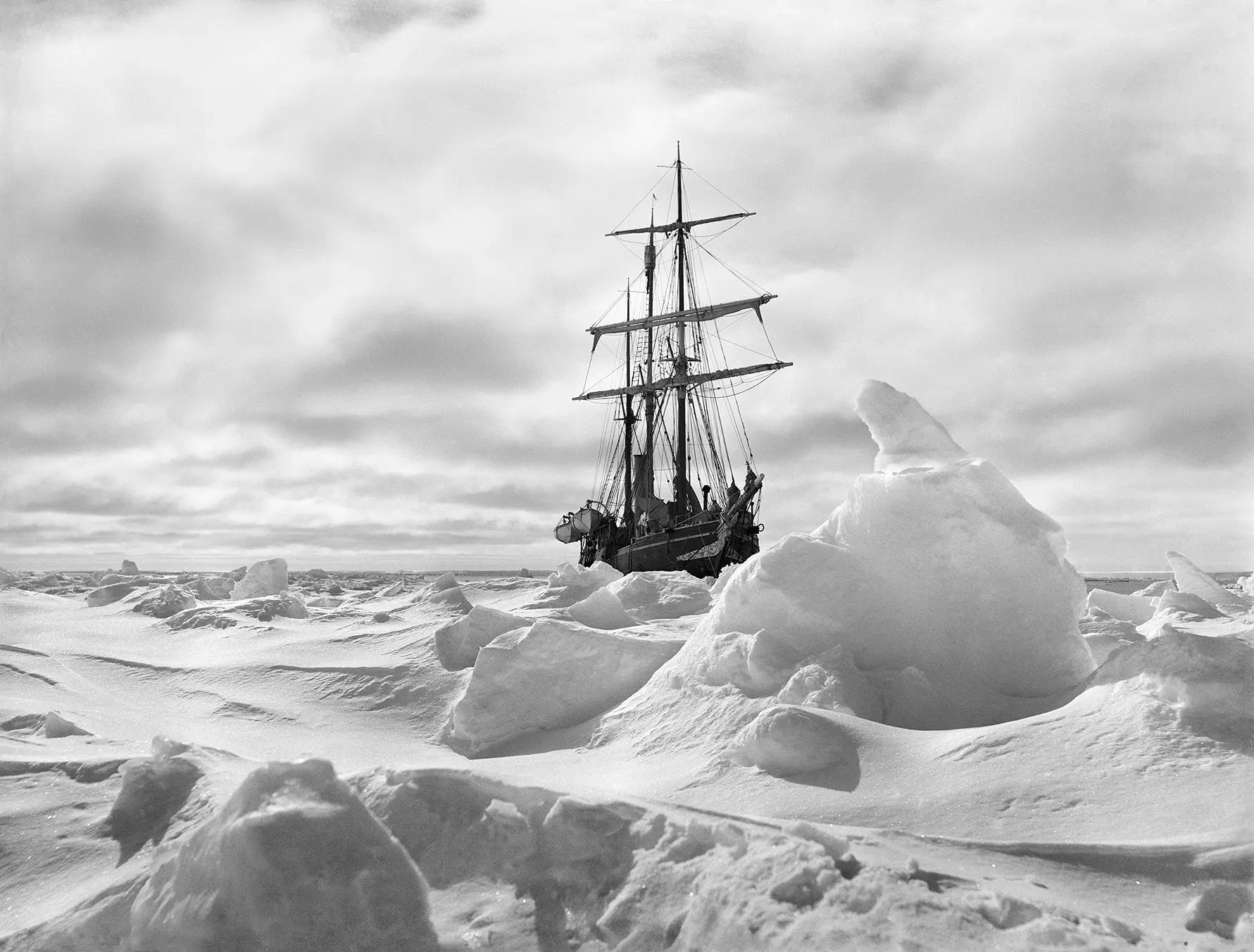 {{ product_title }} Fine Art Print | {{ product_vendor }} Jakero77 Frank Hurley - Endurance Ship Antarctic Expedition (1914) - 17" x 22" Art Print Art Print  Jakero77
