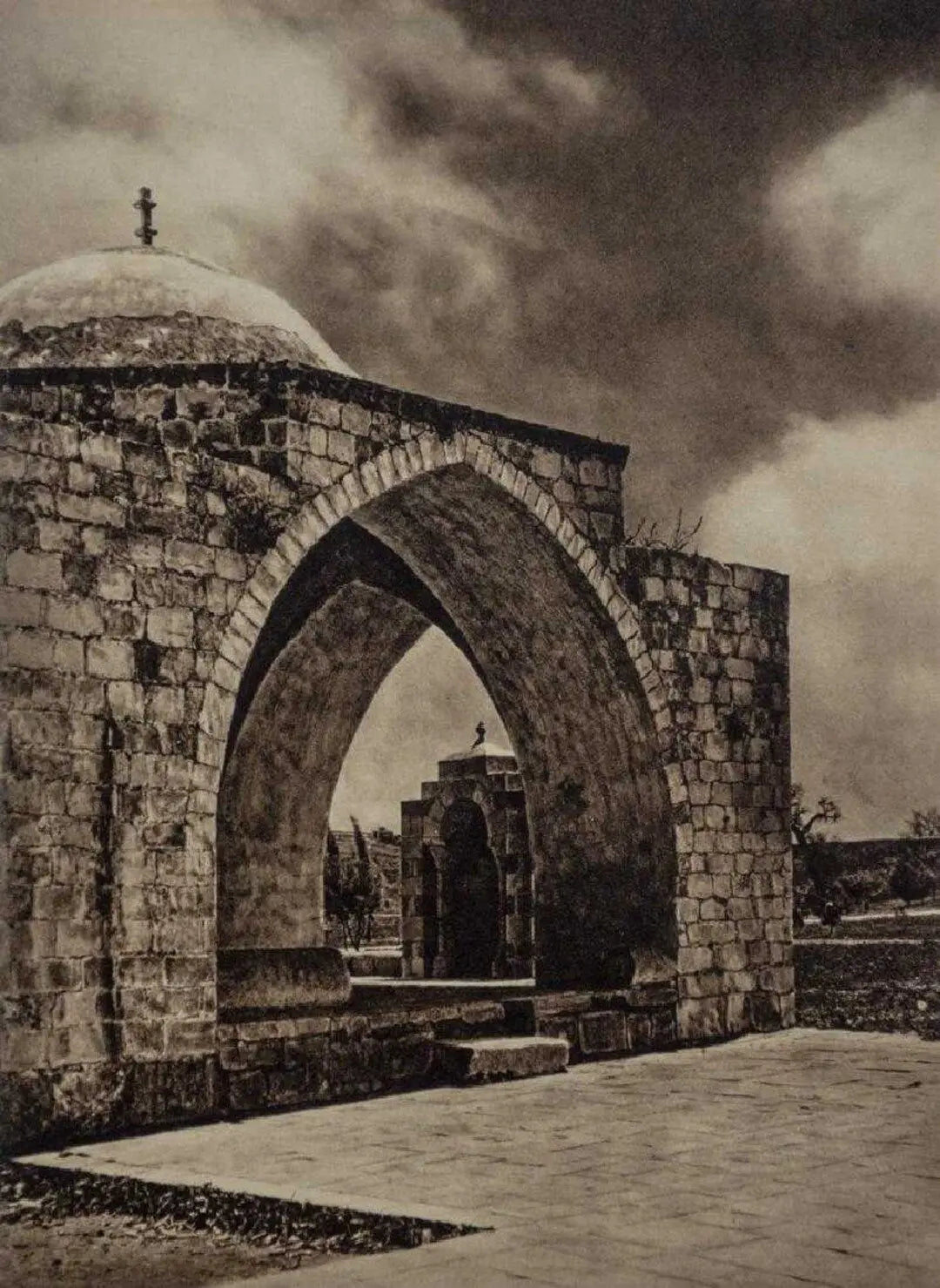 {{ product_title }} Fine Art Print | {{ product_vendor }} Jakero77 Karl Grober - Jerusalem, Place of the Temple (1920s) - 17" x 22" Fine Art Print Art Print  Jakero77