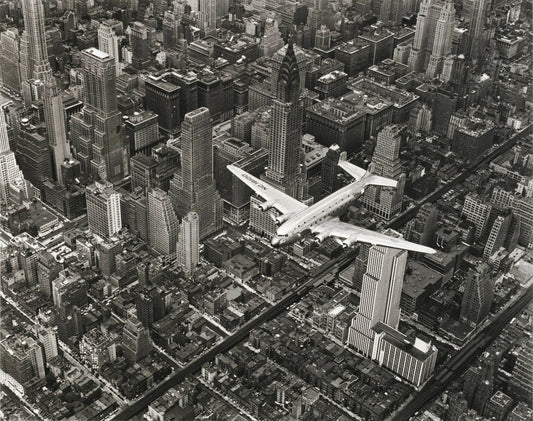 {{ product_title }} Fine Art Print | {{ product_vendor }} Jakero77 Margaret Bourke-White - DC-4 Flying Over New York City (1939) - 17"x22" Art Print Art Print  Jakero77